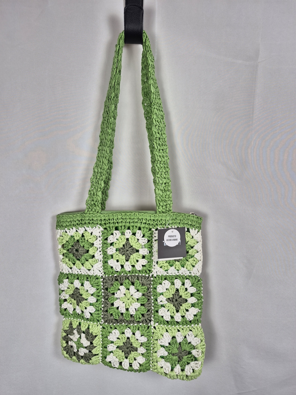 Papel (Paper) Crochet Look Shoulder Bag in Green, White and Olive